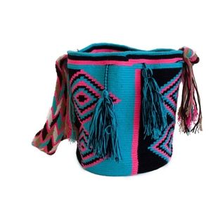 NEW Wayuu Bag - Black & Blue
